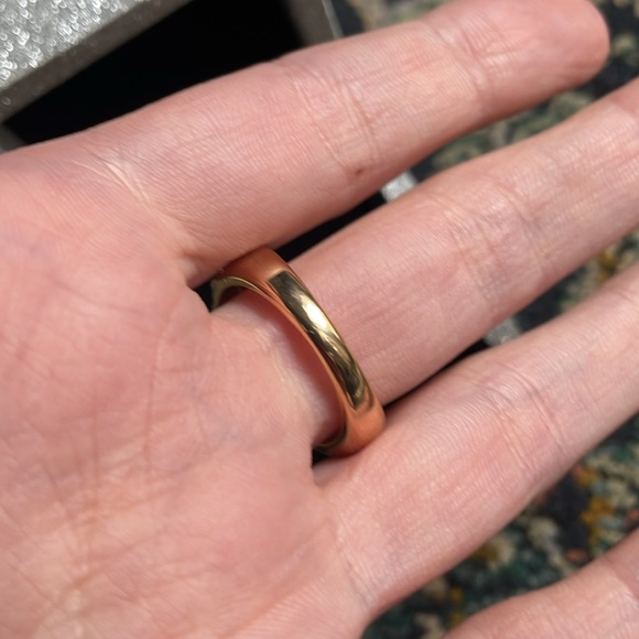 Elegant Gold Ring dome pave zirconia diamond gold band - Picture 6 of 17